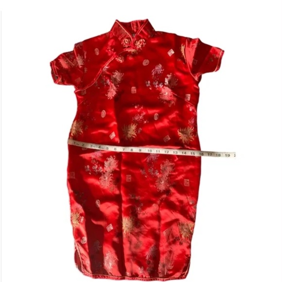 ESME Traditional Dress - Picture 5 of 9